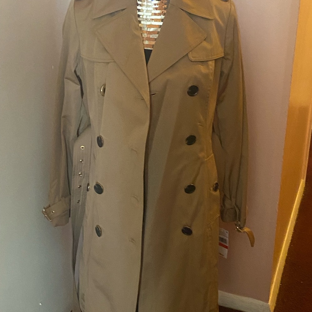 MICHAEL Michael Kors Trench Coat - Picture 2 of 8